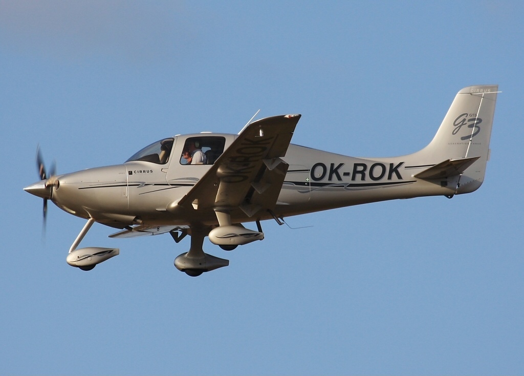 Cirrus SR22 G6